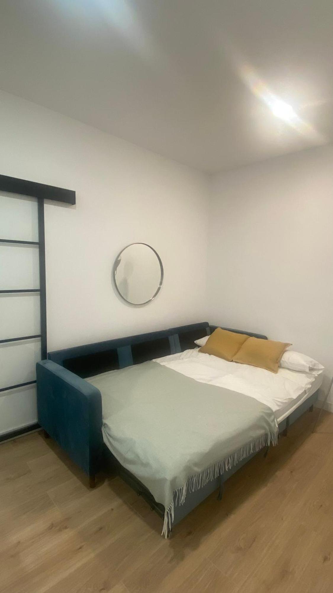 Confort Al Lado Del Rio Madrid Exterior photo